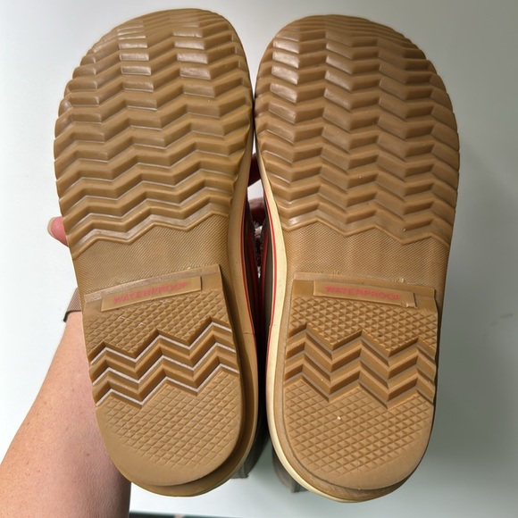 Sorel Joan of Arctic Size 10 taupe waterproof boots - Picture 11 of 12